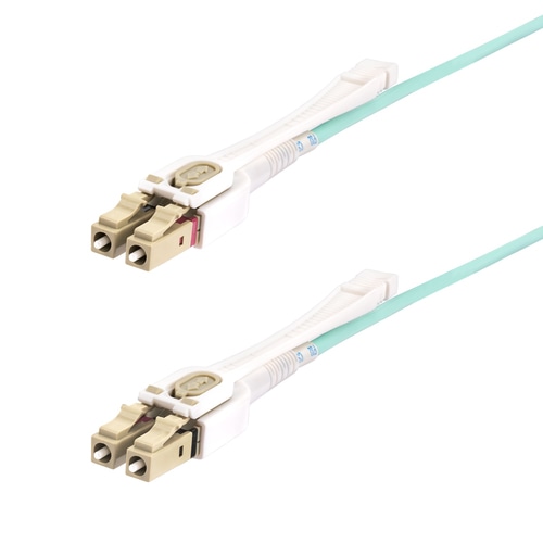 StarTech.com 450FBLCLC3PP fibre optic cable 3 m LC LOMM OM4 Aqua colour